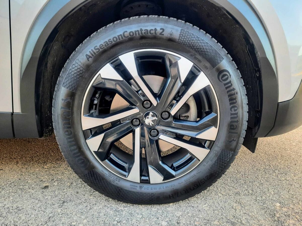 PEUGEOT 2008 GT LINE  BlueHDI 130 cv EAT8