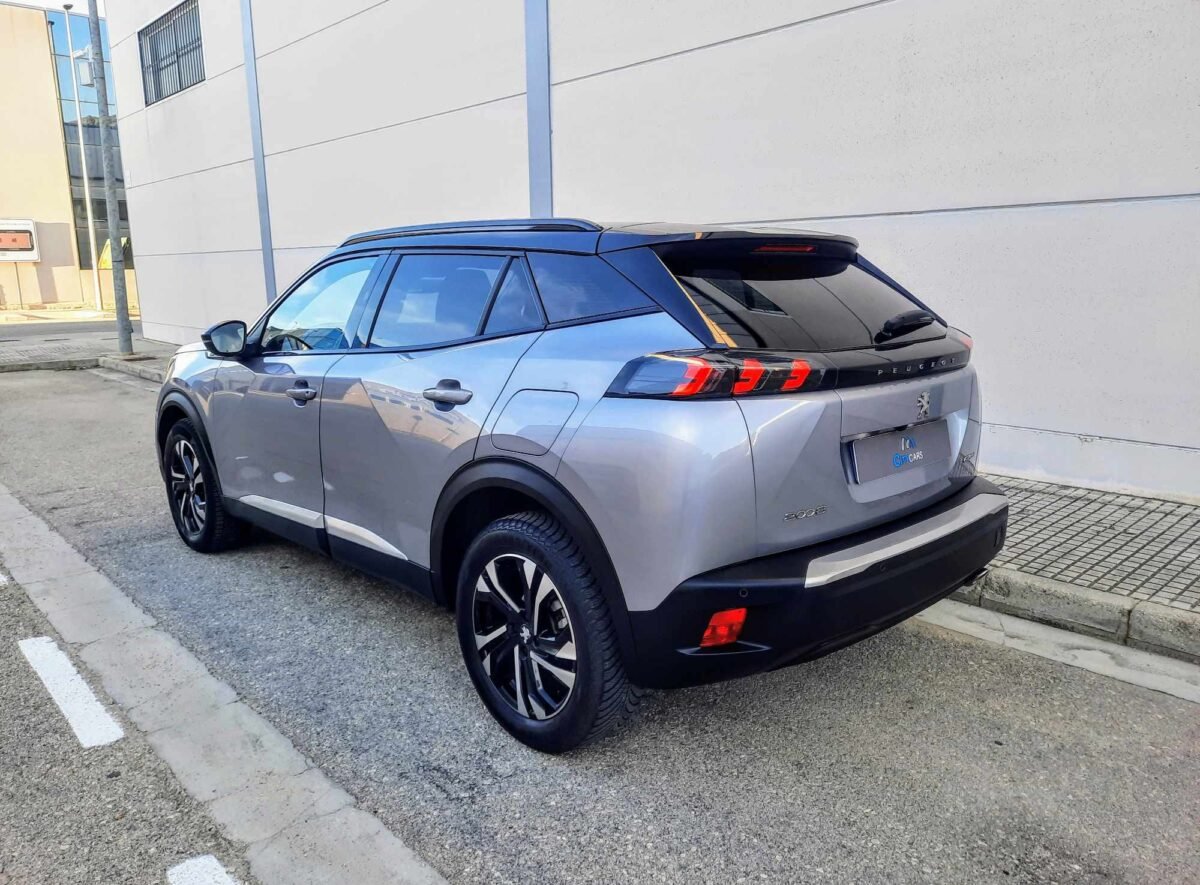 PEUGEOT 2008 GT LINE  BlueHDI 130 cv EAT8