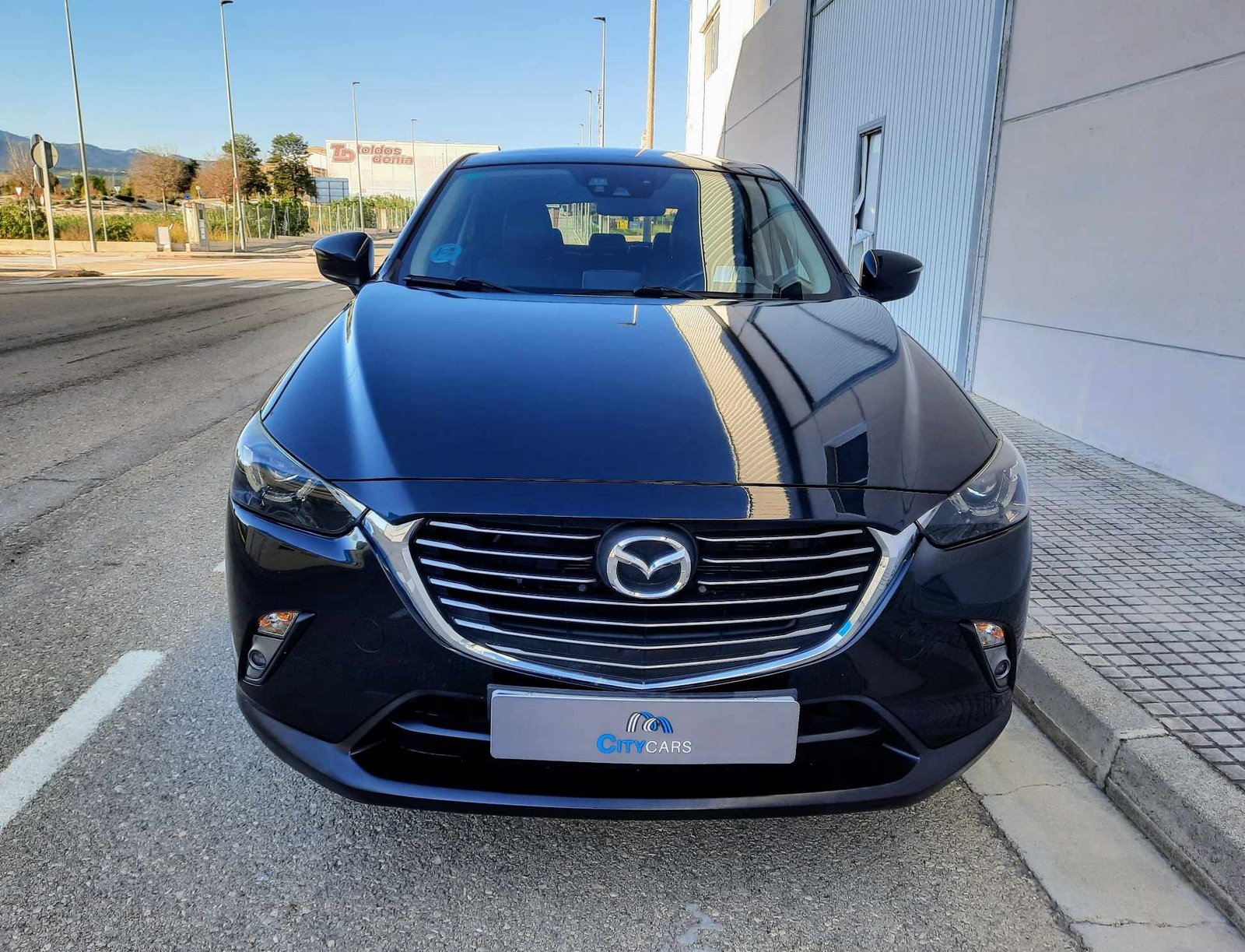 MAZDA 1.5 SKYACTIV LUXURY