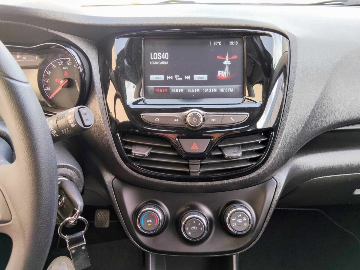 OPEL KARL ROCKS  1.0i