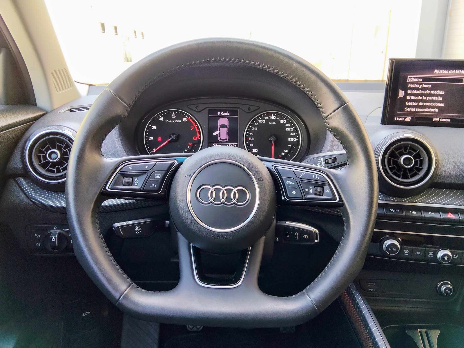 AUDI Q2 1.0 TFSI DESING