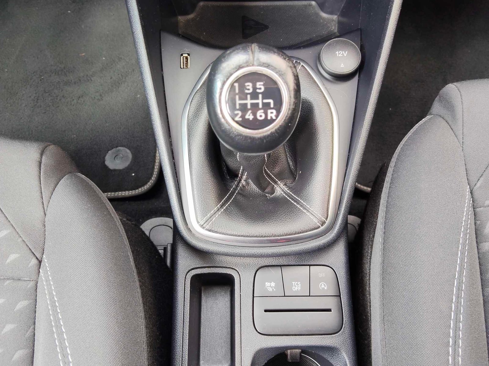 FORD FIESTA 1.5 TDCI ACTIVE