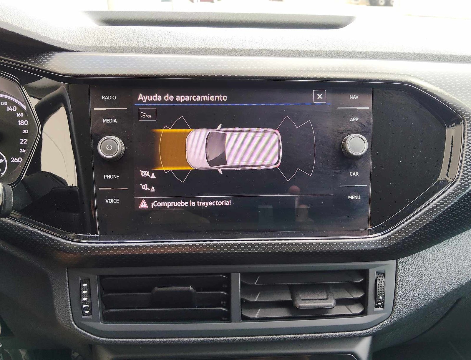 VOLKSWAGEN T-CROSS 1.0 TSI  ADVANCE
