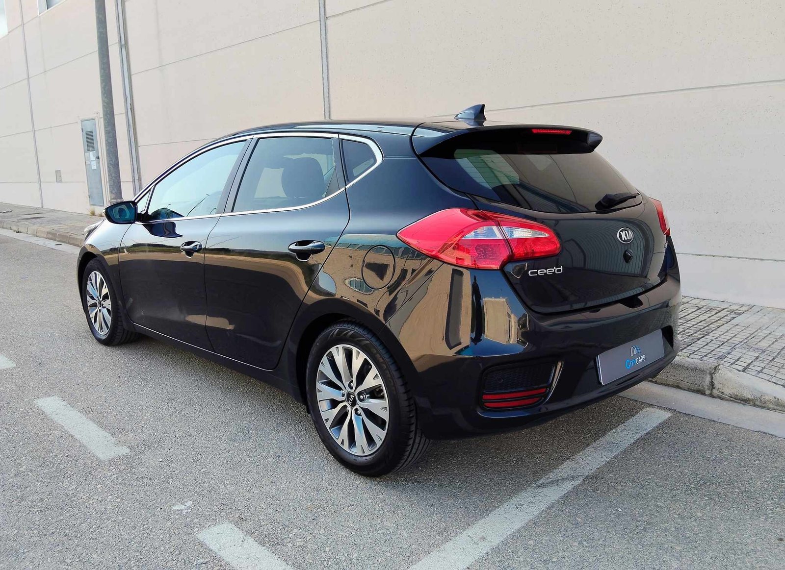 KIA 1.0 TGDI  Concept Plus 100 cv.