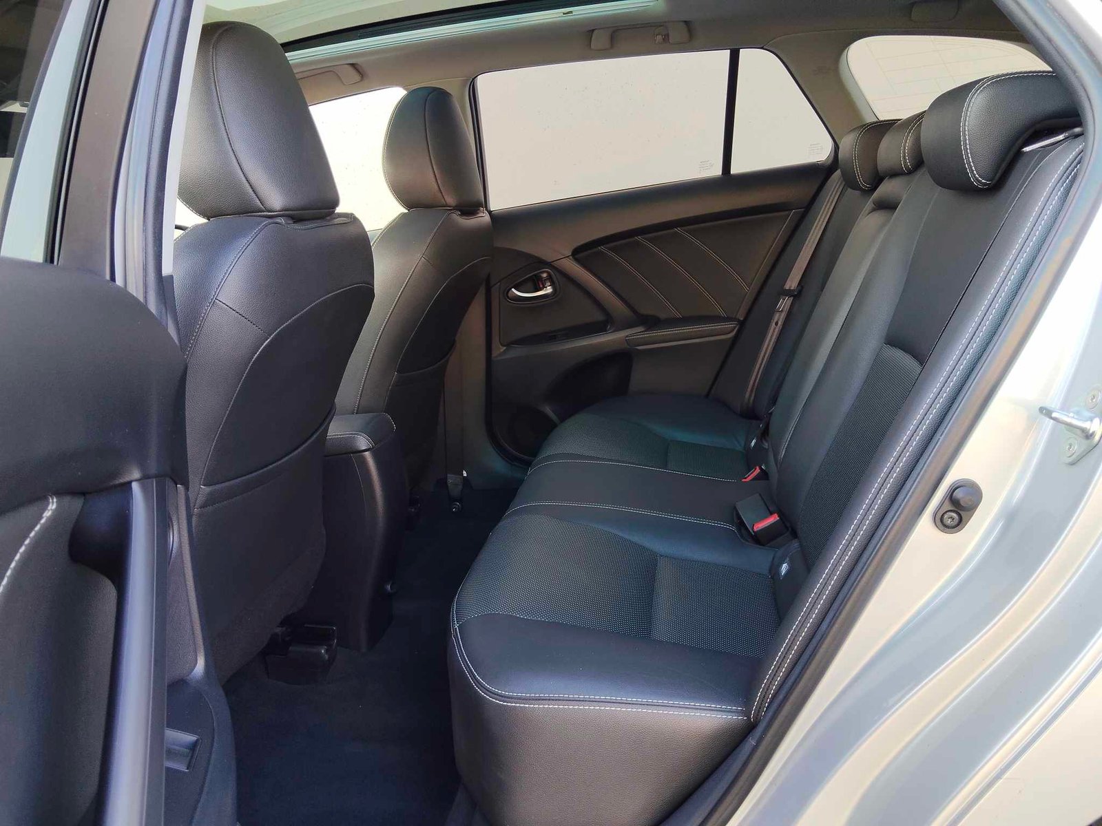 TOYOTA AVENSIS 2.0D EXECUTIVE