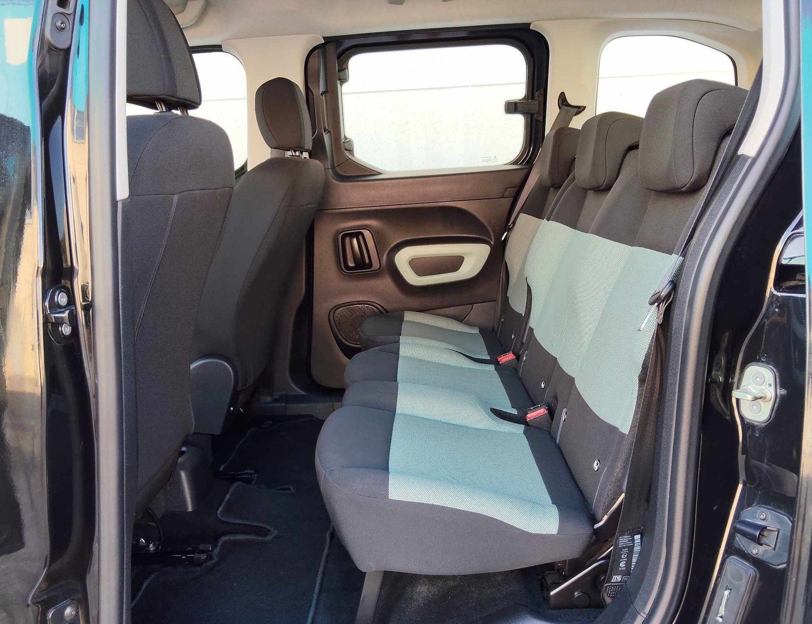 CITROEN BERLINGO 1.5 BlueHDI FEEL 5 Puertas