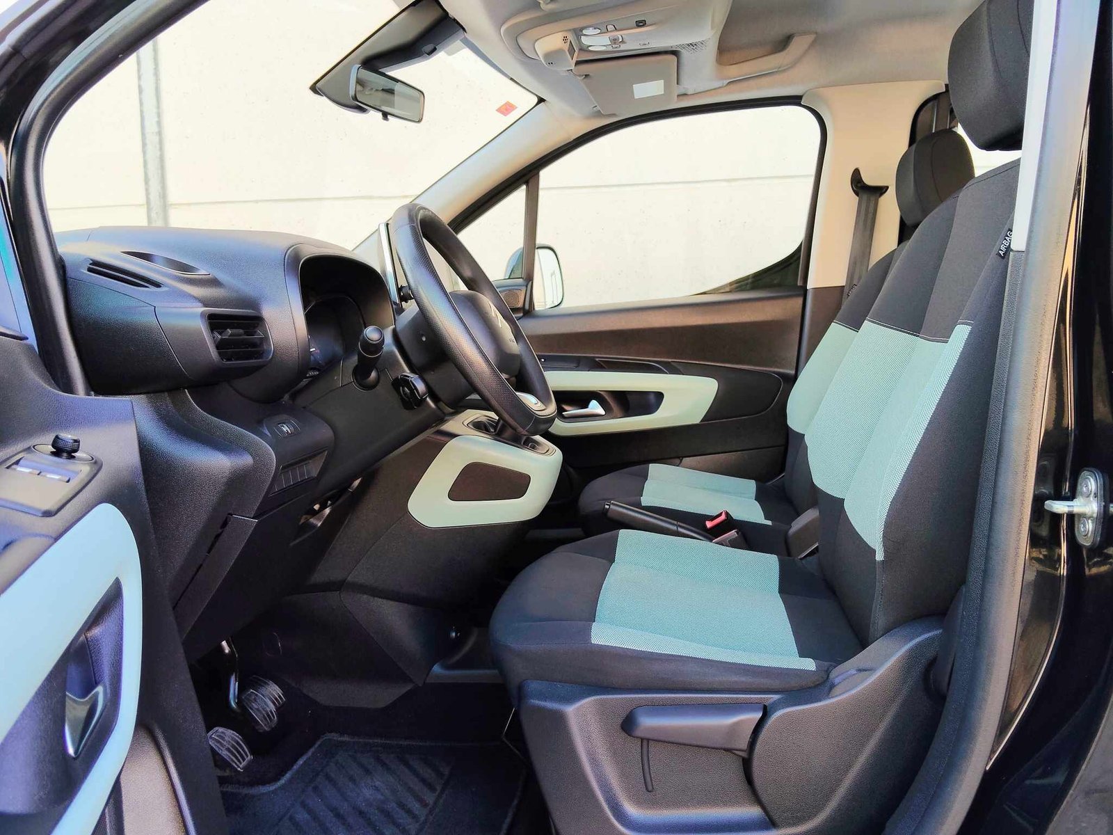 CITROEN BERLINGO 1.5 BlueHDI FEEL 5 Puertas