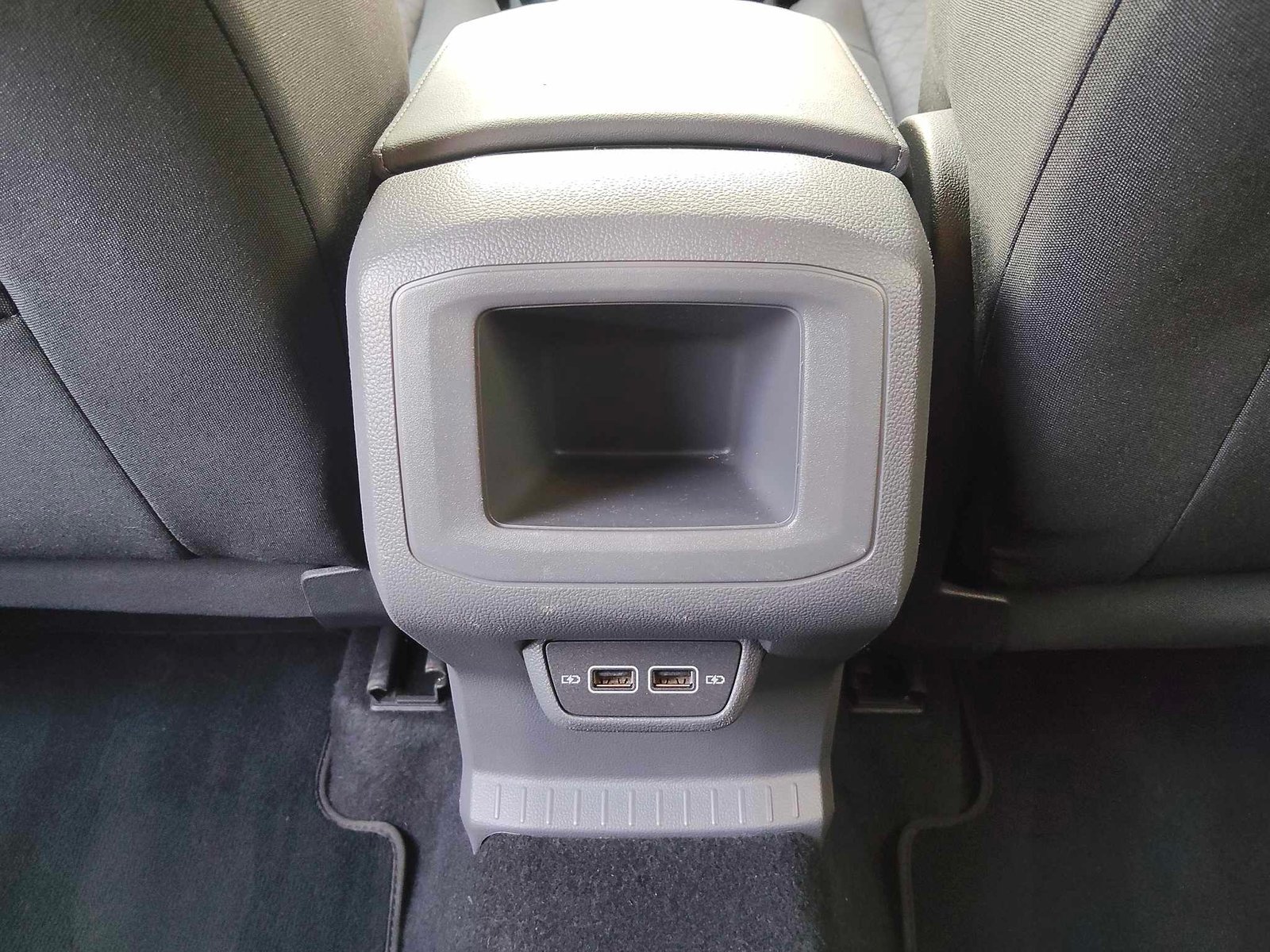 VOLKSWAGEN T-CROSS 1.0 TFSI ADVANCE
