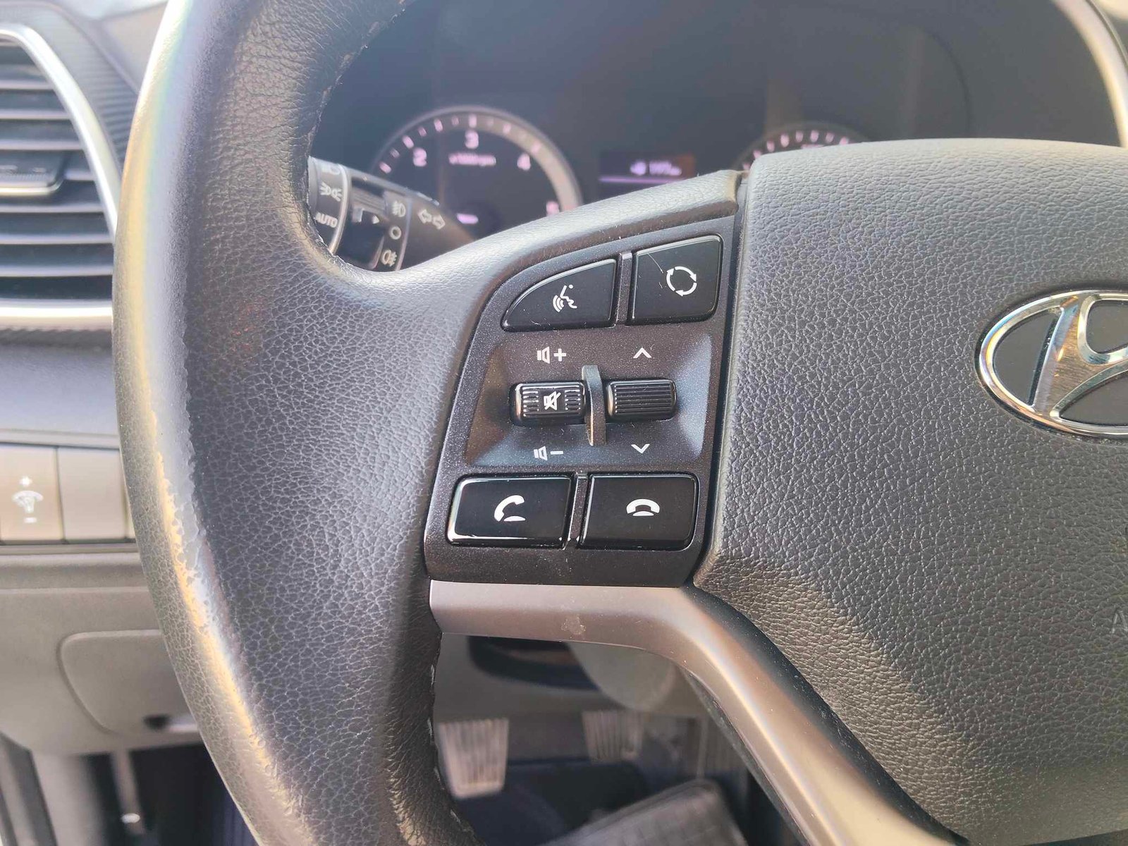 HYUNDAI TUCSON 1.6 CRDI  SL  4x2