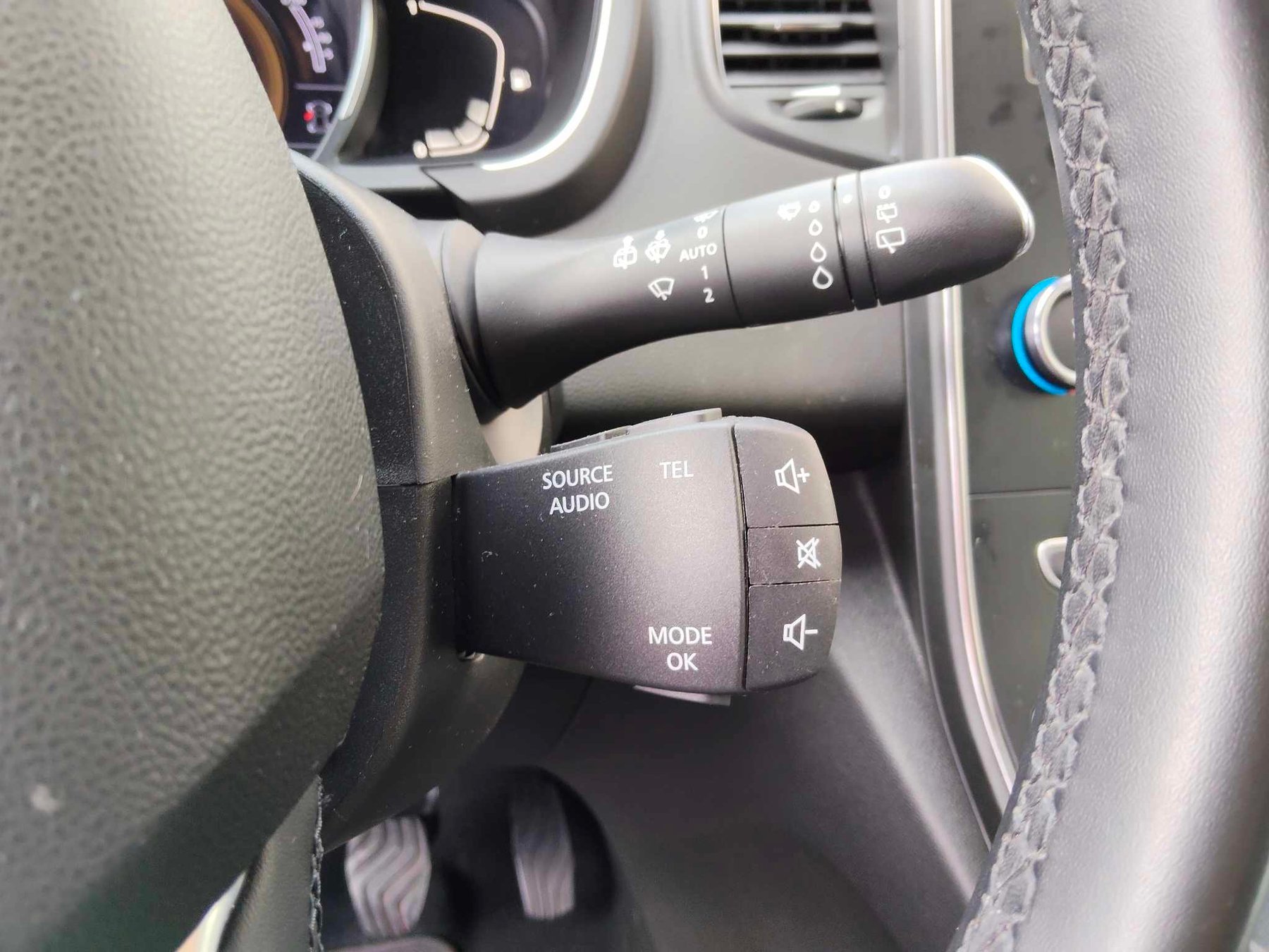 RENAULT SCENIC 1.7 DCI LIMITED BLUE