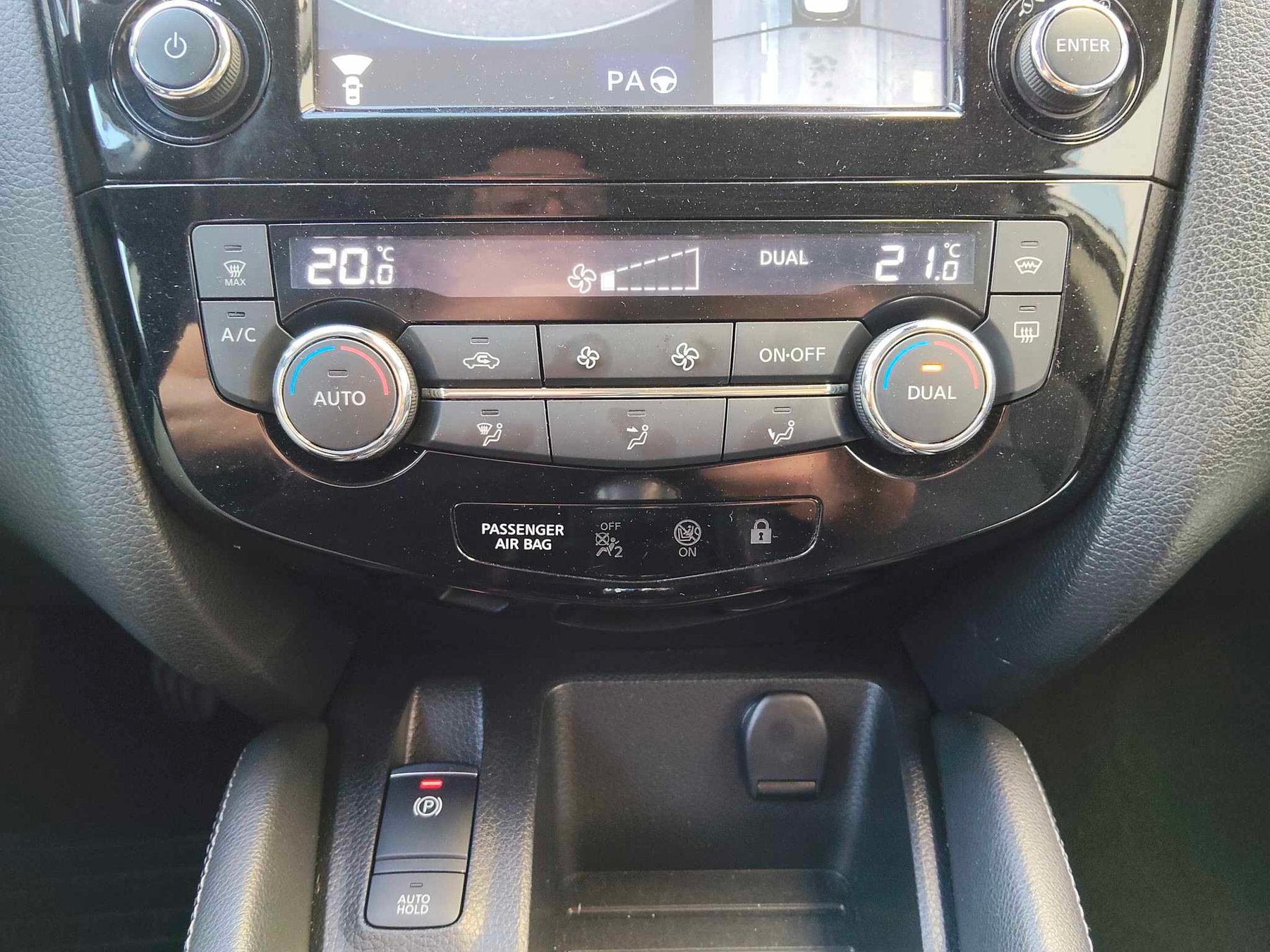 NISSAN QASHQAI 1.6 CDI  TEKNA