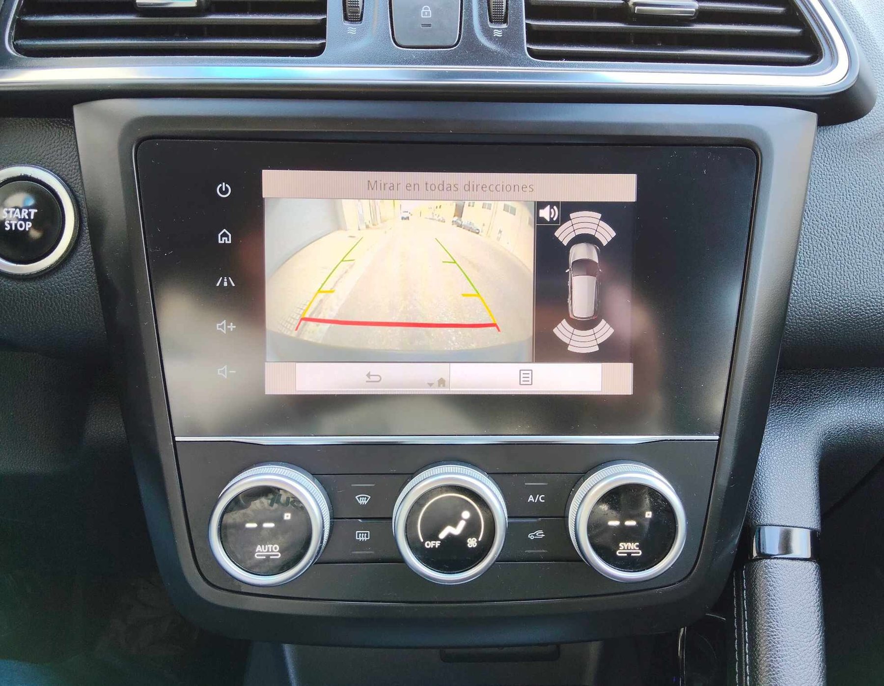 RENAULT KADJAR 1.5 LIMITED BLUE DCI