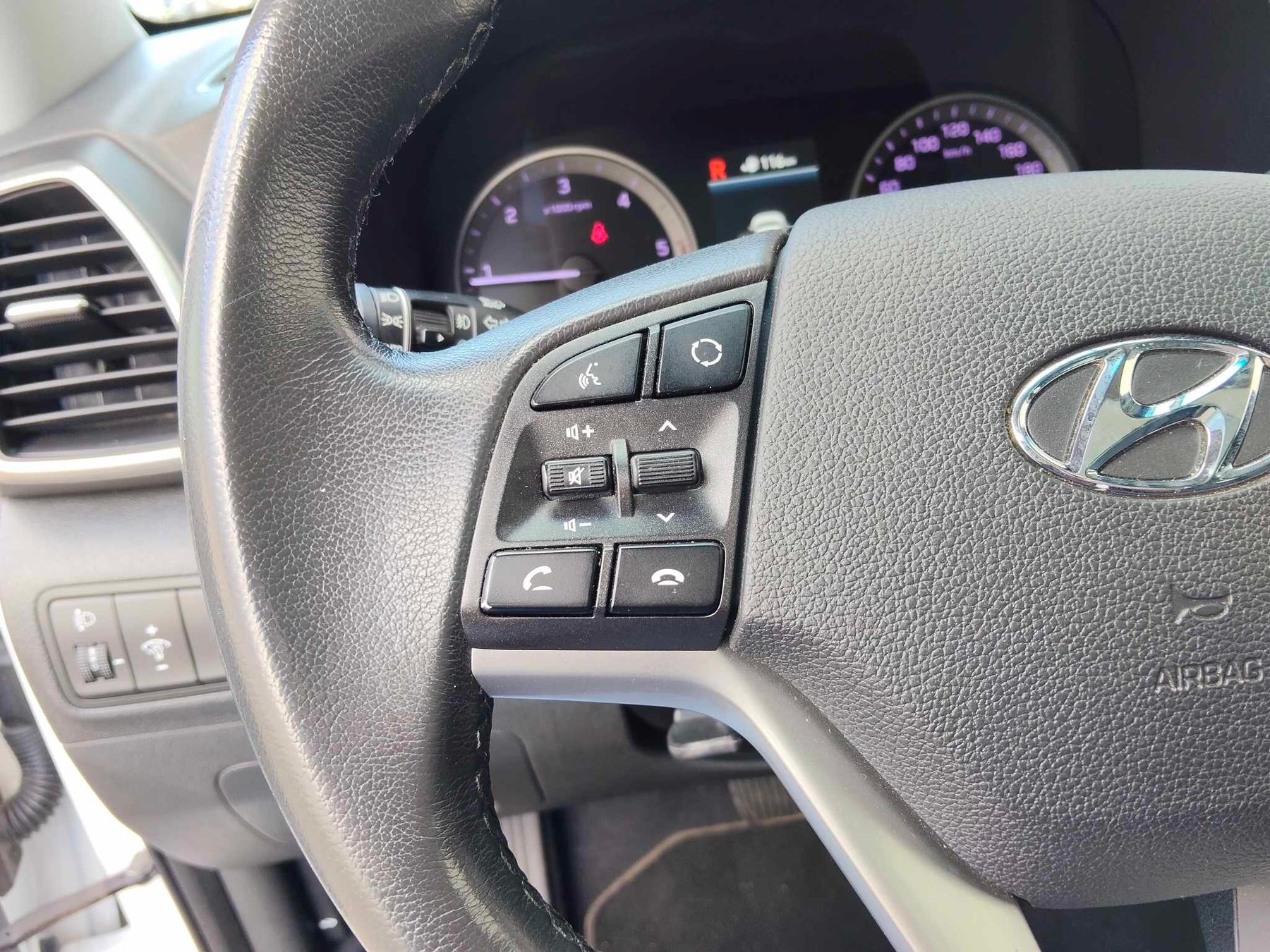 HYUNDAI TUCSON 1.6 CRDI TECNO 4X2