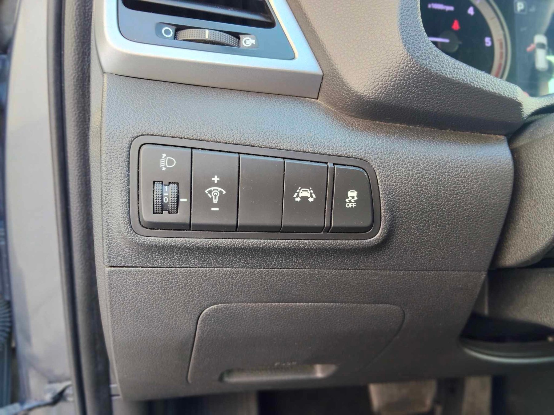 HYUNDAI TUCSON 1.7 CRDI 141 cv  4x2 AUTOMATICO