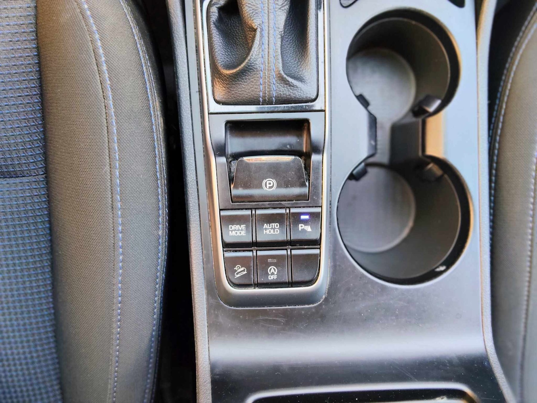 HYUNDAI TUCSON 1.7 CRDI 141 cv  4x2 AUTOMATICO