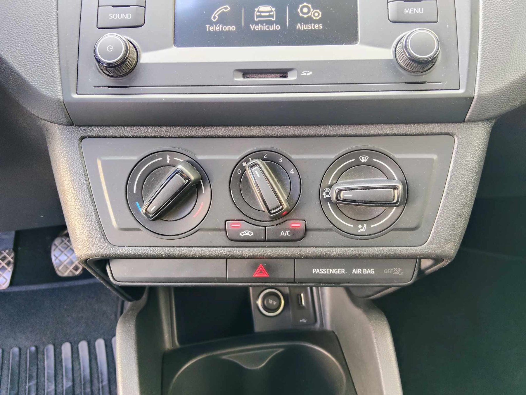 SEAT IBIZA 1.4 TDI 90 cv  5 puertas.
