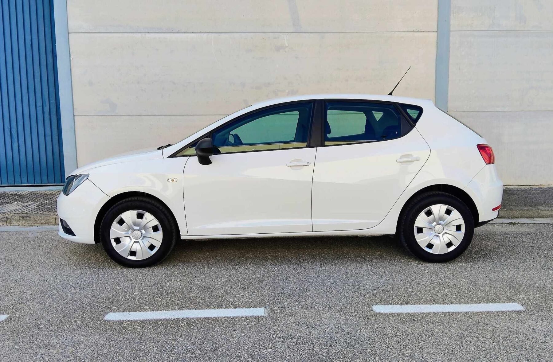 SEAT IBIZA 1.4 TDI 90 cv  5 puertas.