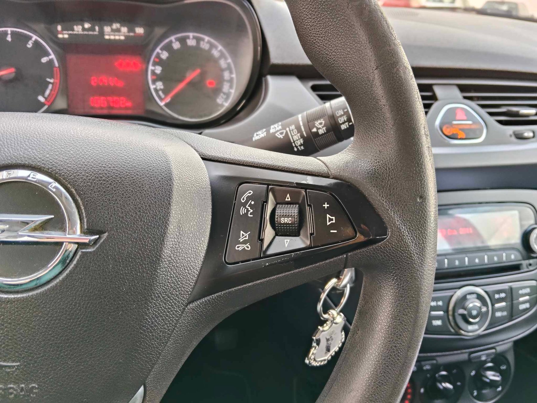 OPEL CORSA 1.4i SELECTIVE