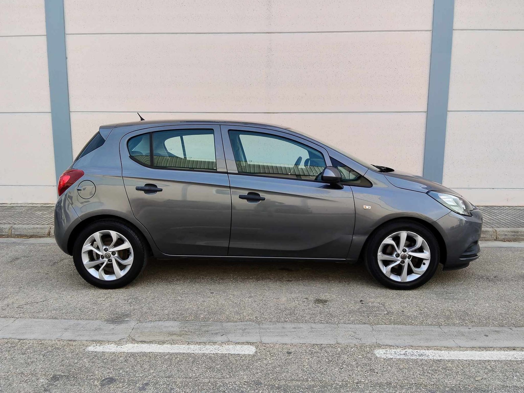 OPEL CORSA 1.4i SELECTIVE