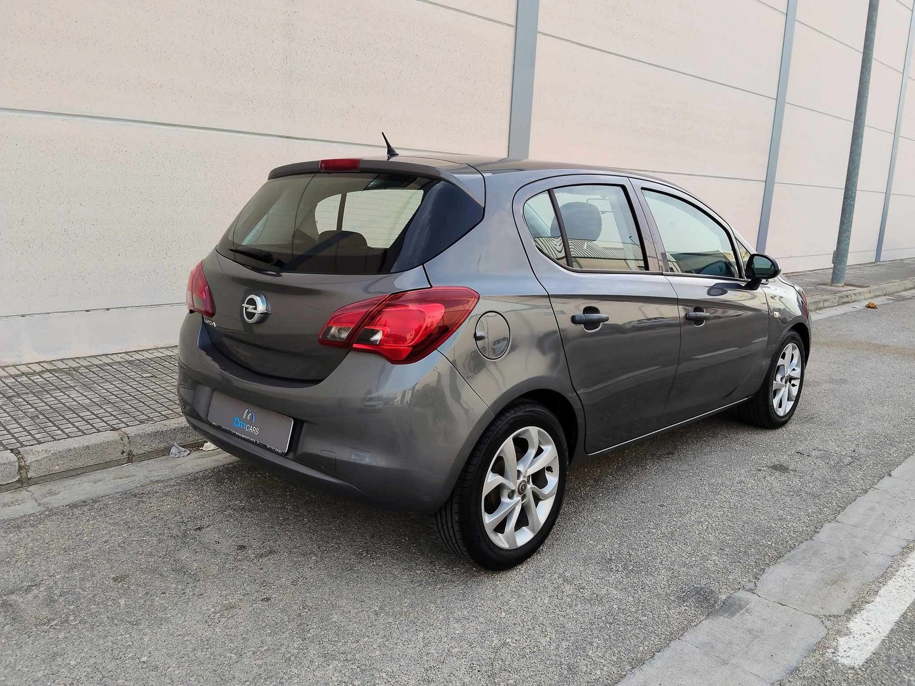 OPEL CORSA 1.4i SELECTIVE