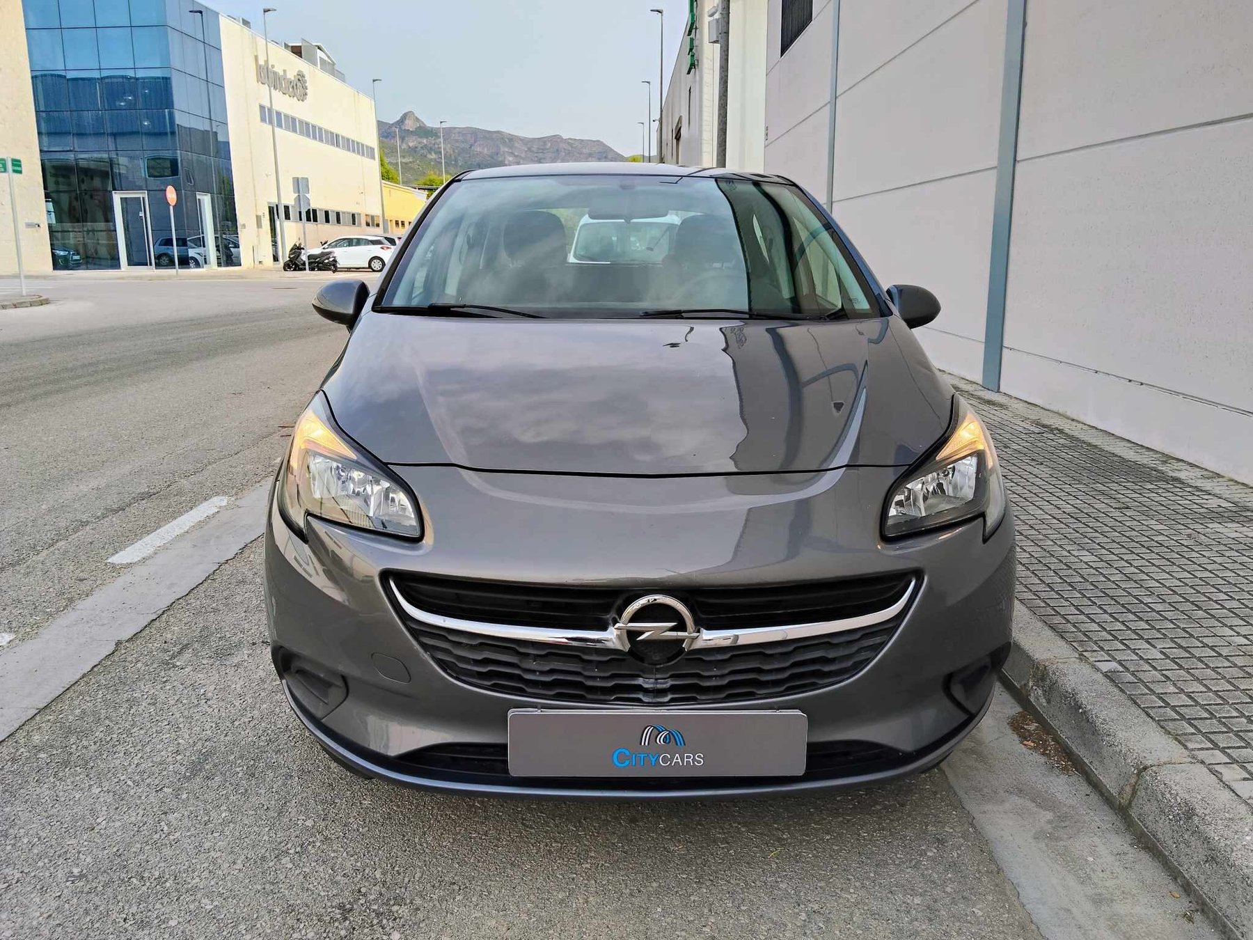 OPEL CORSA 1.4i SELECTIVE