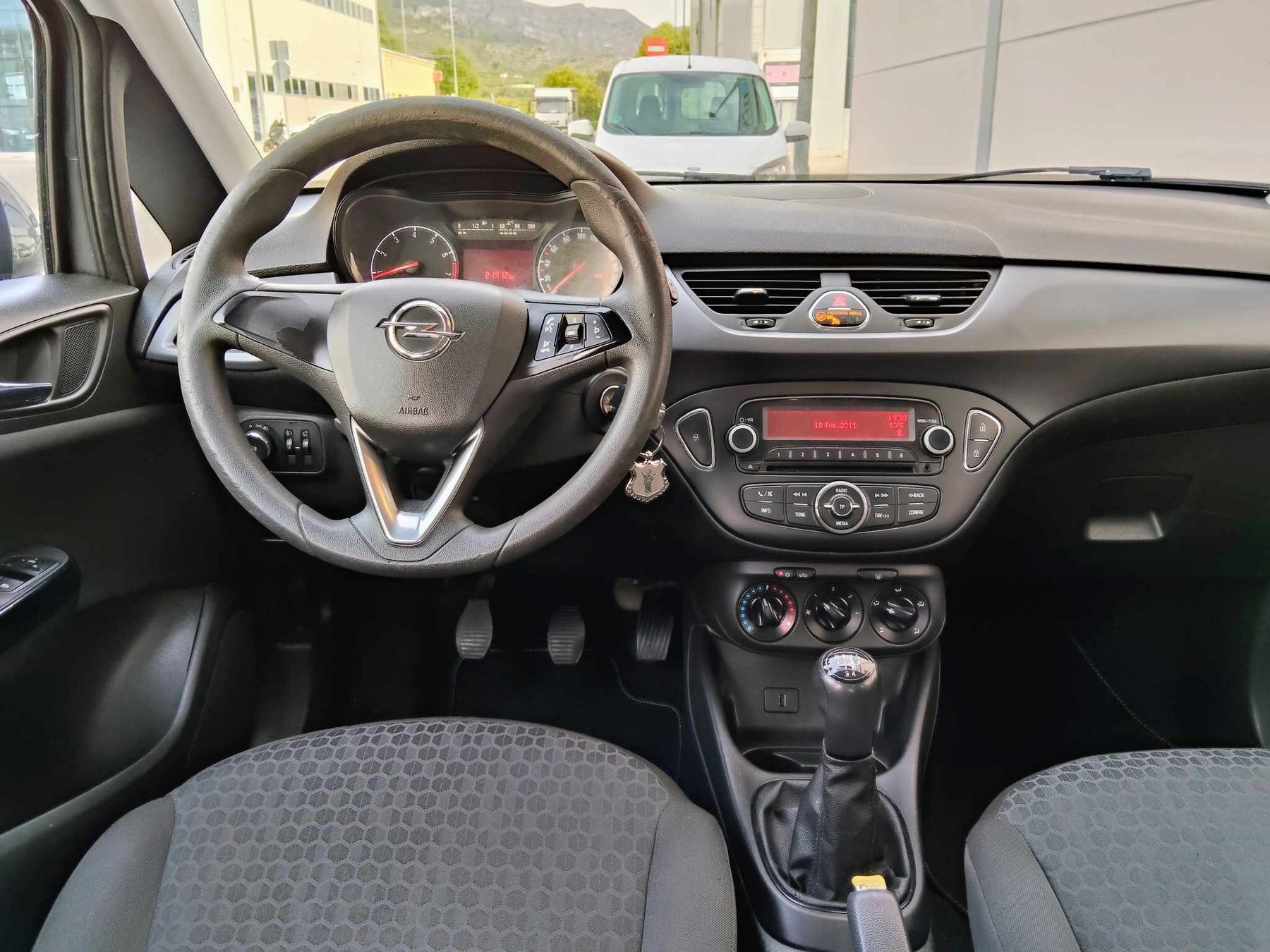 OPEL CORSA 1.4i SELECTIVE