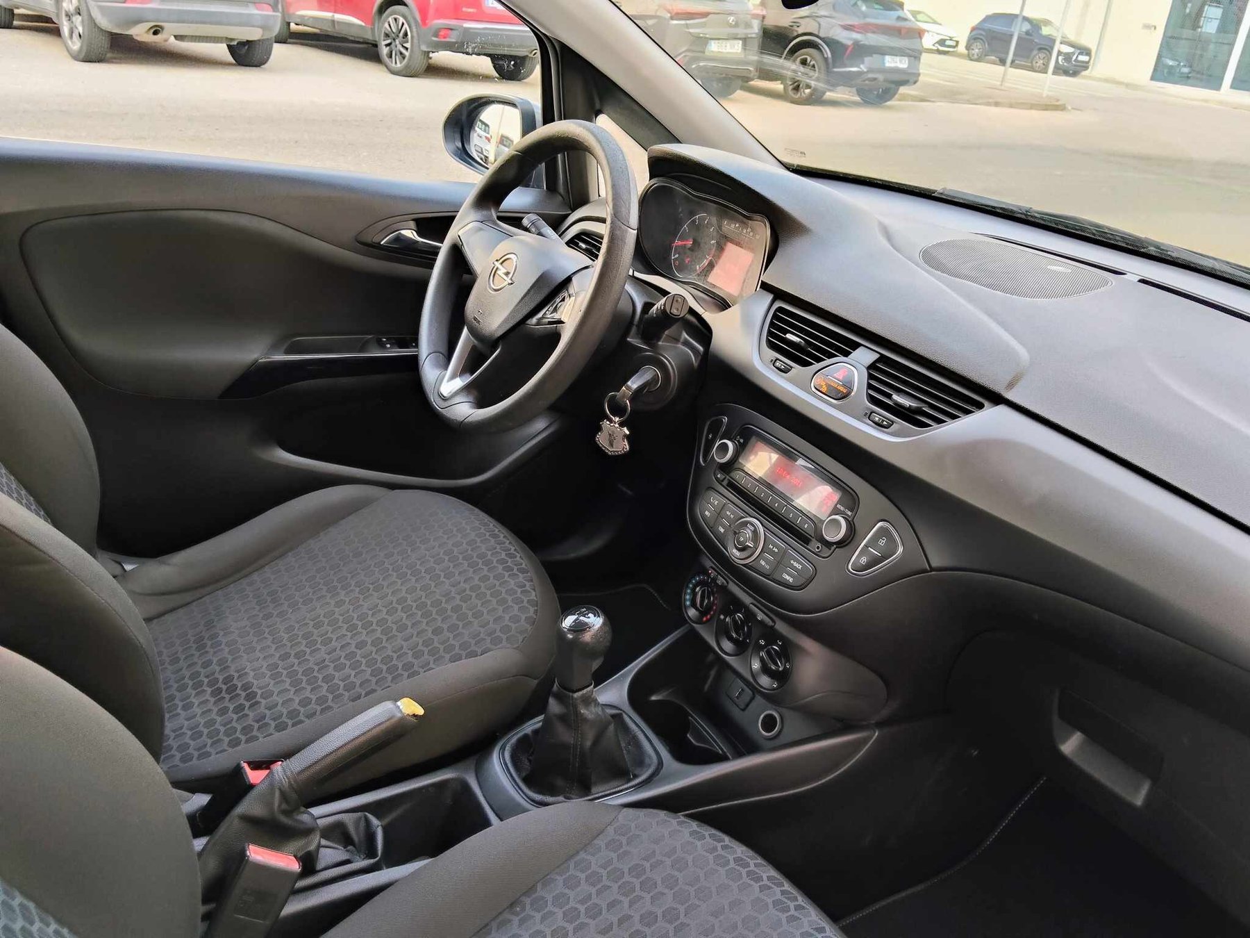 OPEL CORSA 1.4i SELECTIVE