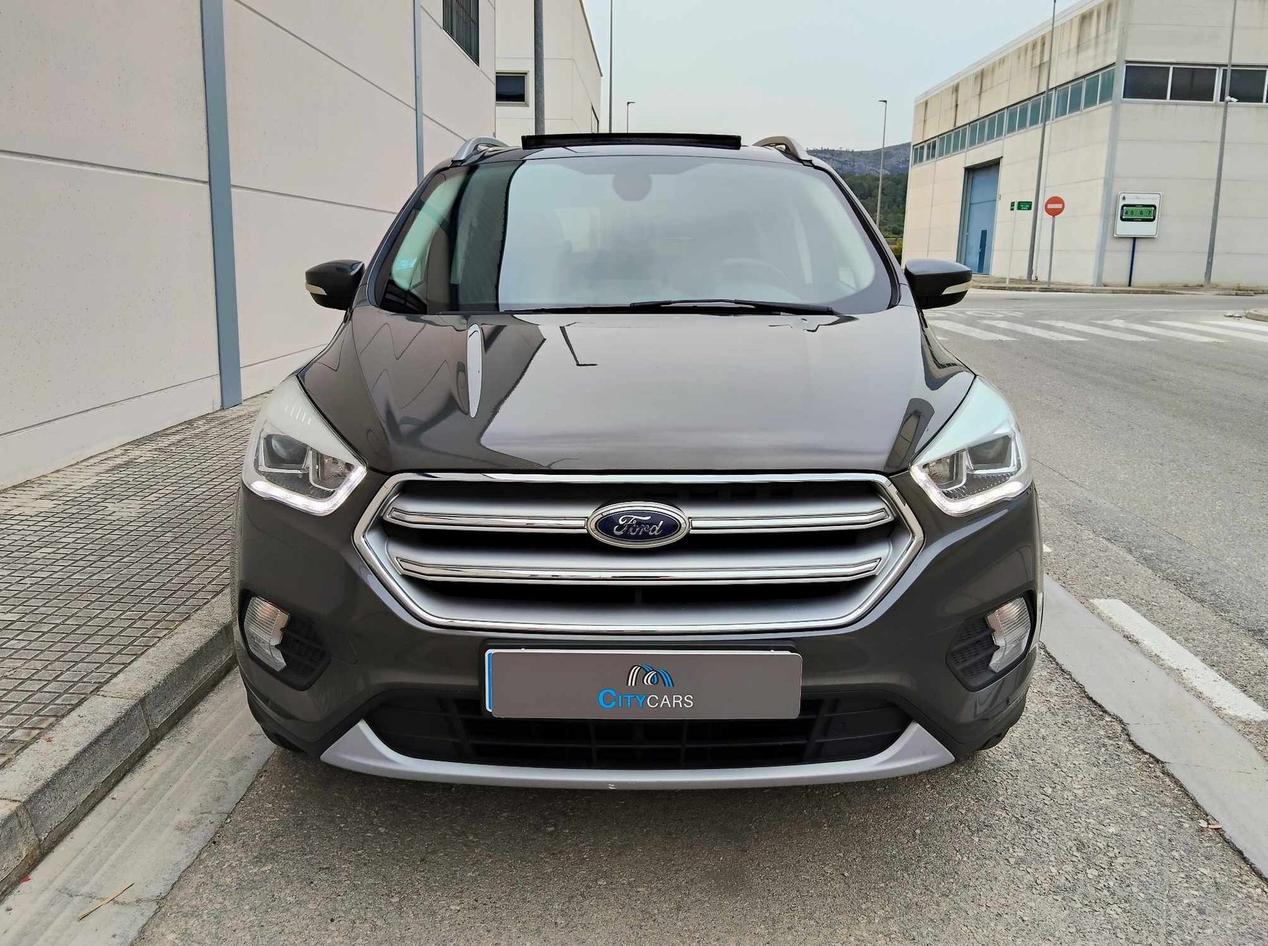 FORD KUGA 2.0 TDCI 4x2 TITANIUM