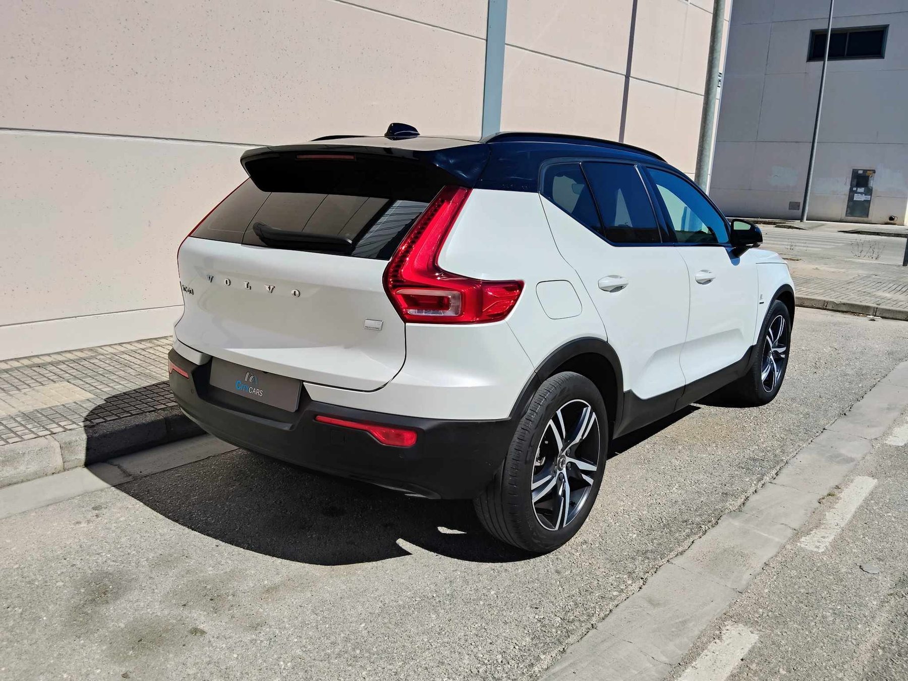 VOLVO XC40 1.5 T5  RECHARGE INSCRIPTION