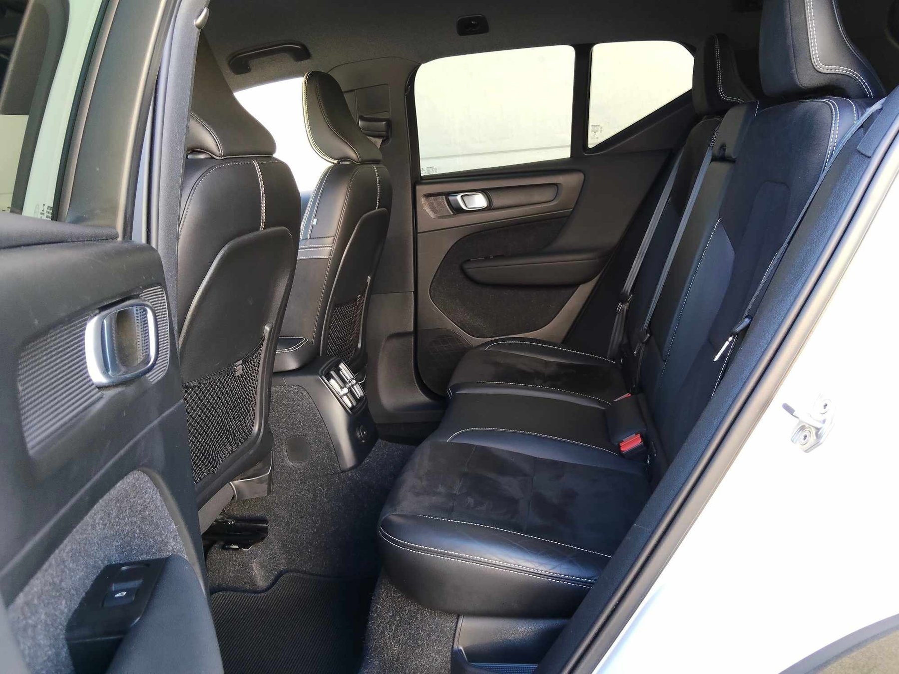 VOLVO XC40 1.5 T5  RECHARGE INSCRIPTION