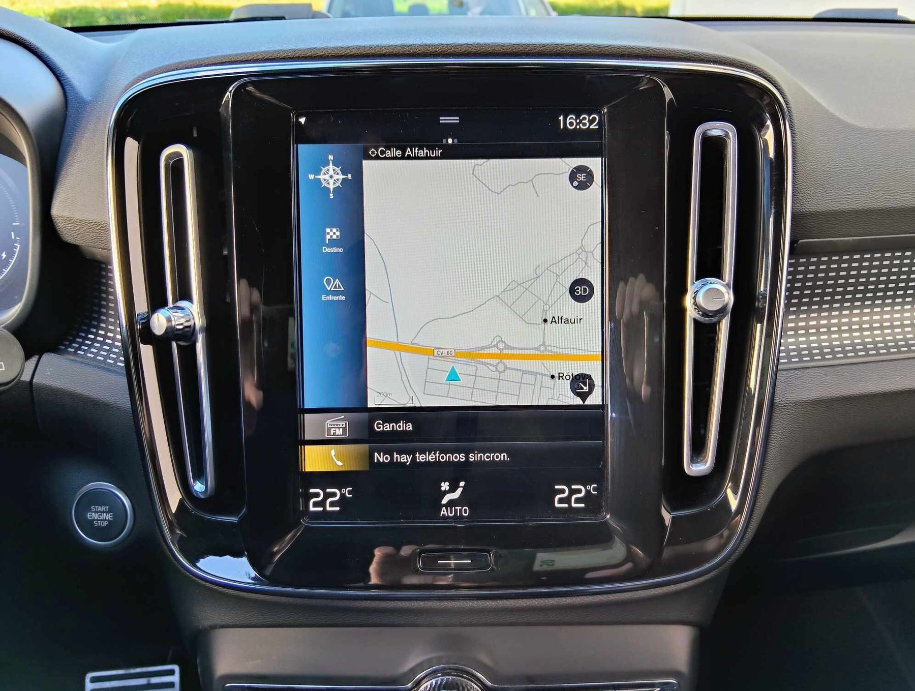 VOLVO XC40 1.5 T5  RECHARGE INSCRIPTION