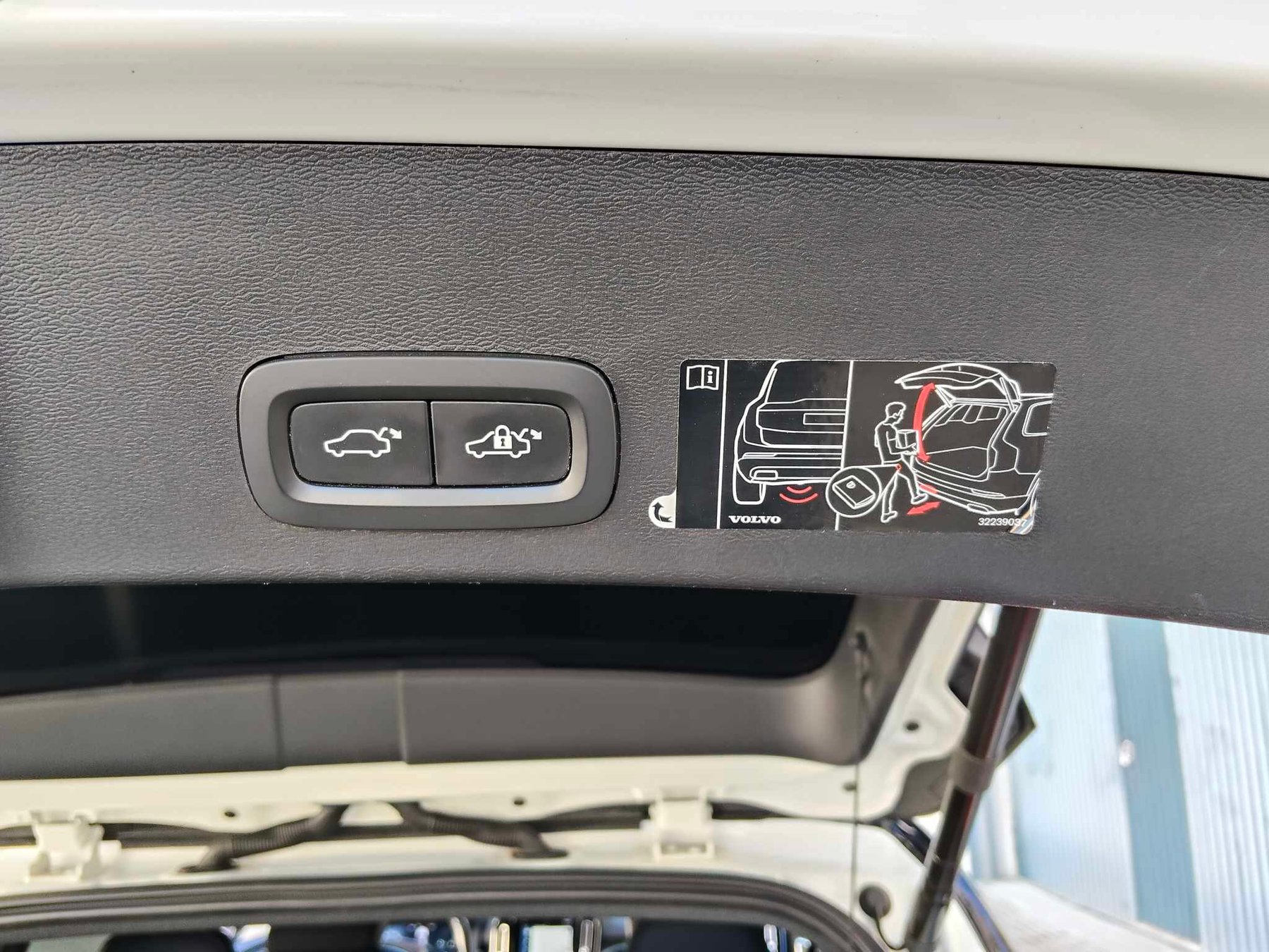 VOLVO XC40 1.5 T5  RECHARGE INSCRIPTION