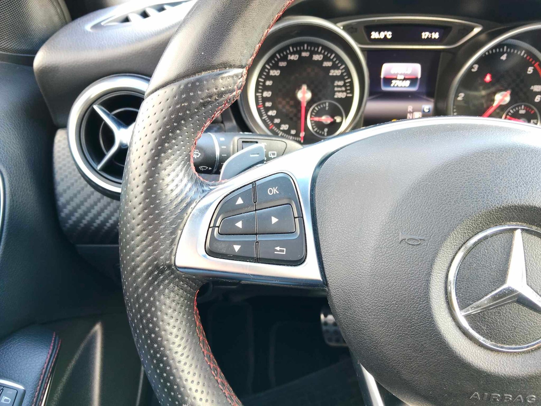 MERCEDES-BENZ CLASE A A 180 D