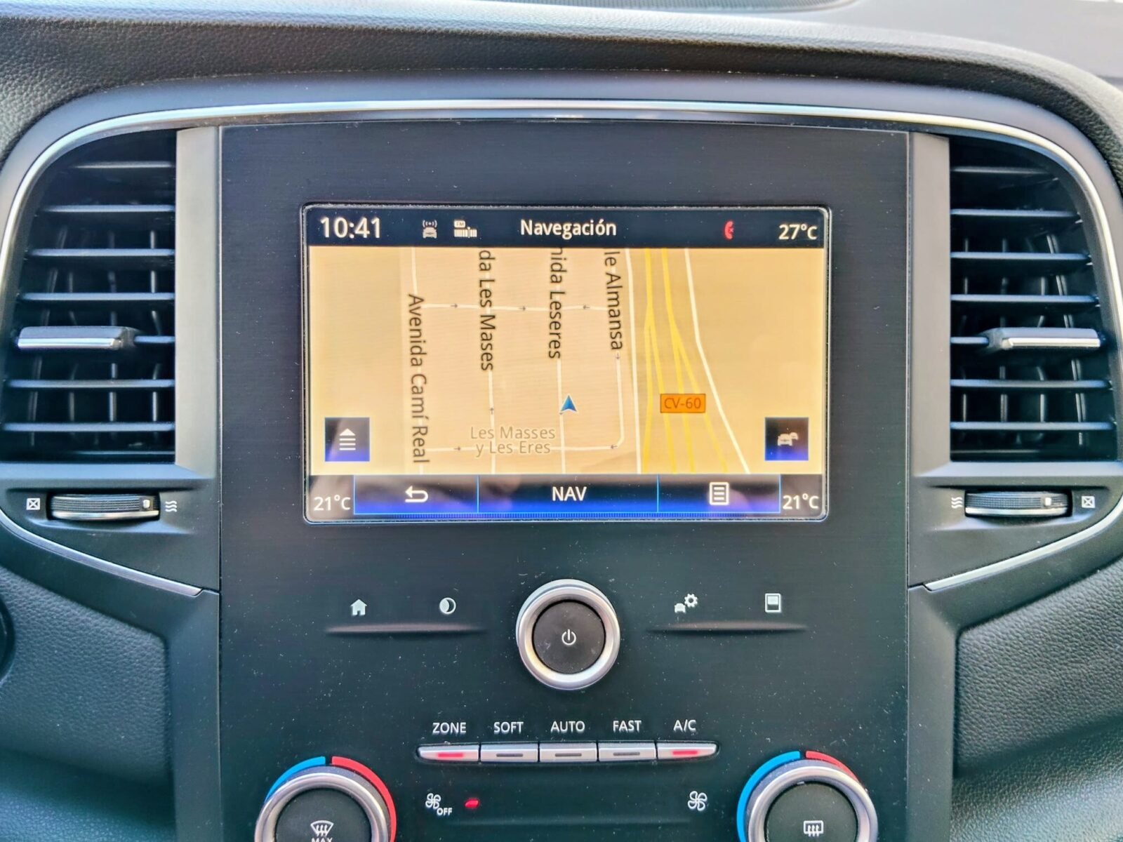 RENAULT Megane TECH ROAD 1.2 TCe