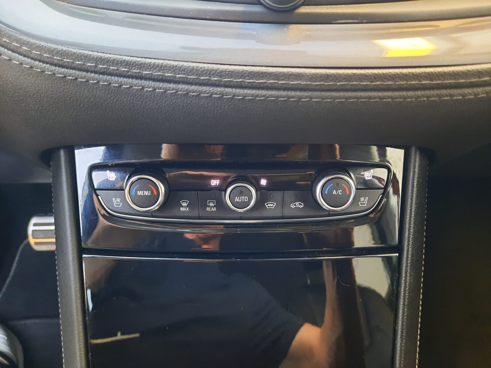 OPEL GRANDLAND X 1.6 TURBO ULTIMATE AUTO 