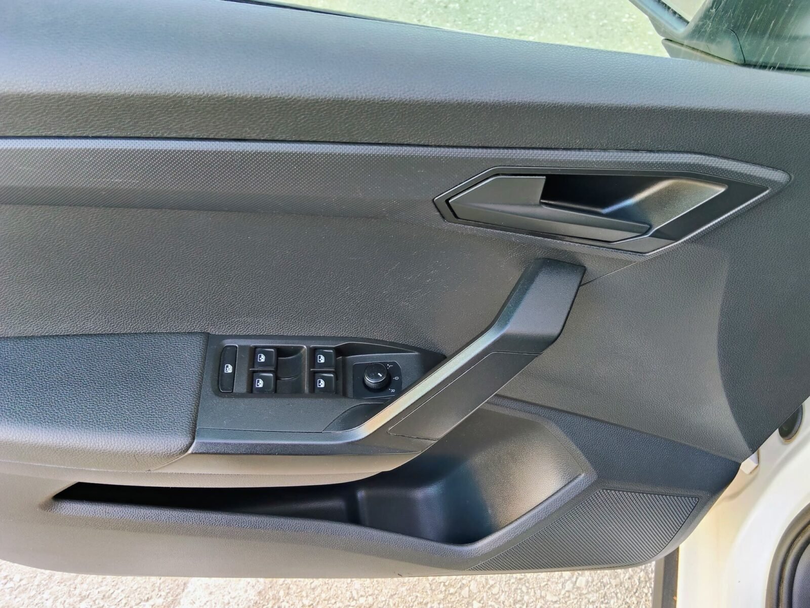 SEAT ARONA 1.6 HDI Reference