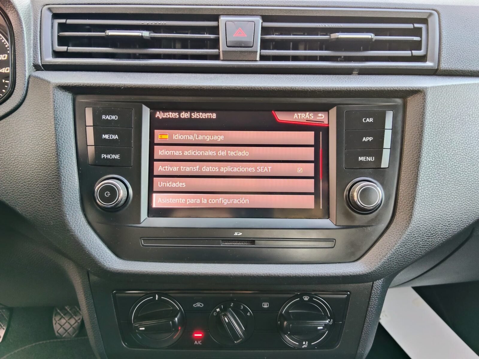 SEAT ARONA 1.6 HDI Reference