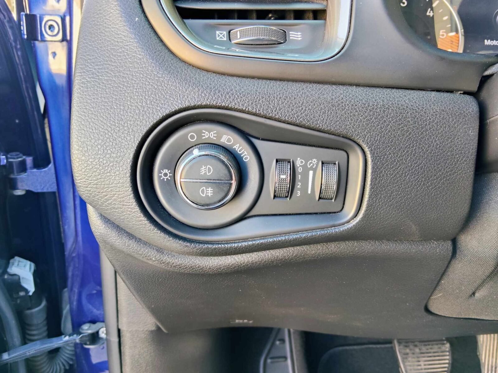 JEEP 1.6 Mjet 120 cv LIMITED 4x2 DDCT