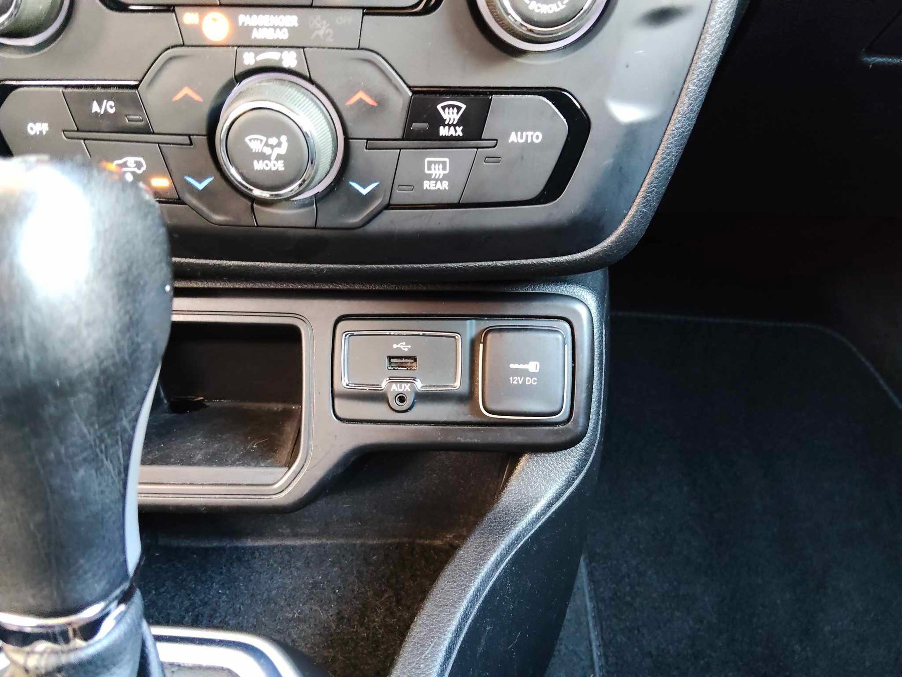 JEEP 1.6 Mjet 120 cv LIMITED 4x2 DDCT