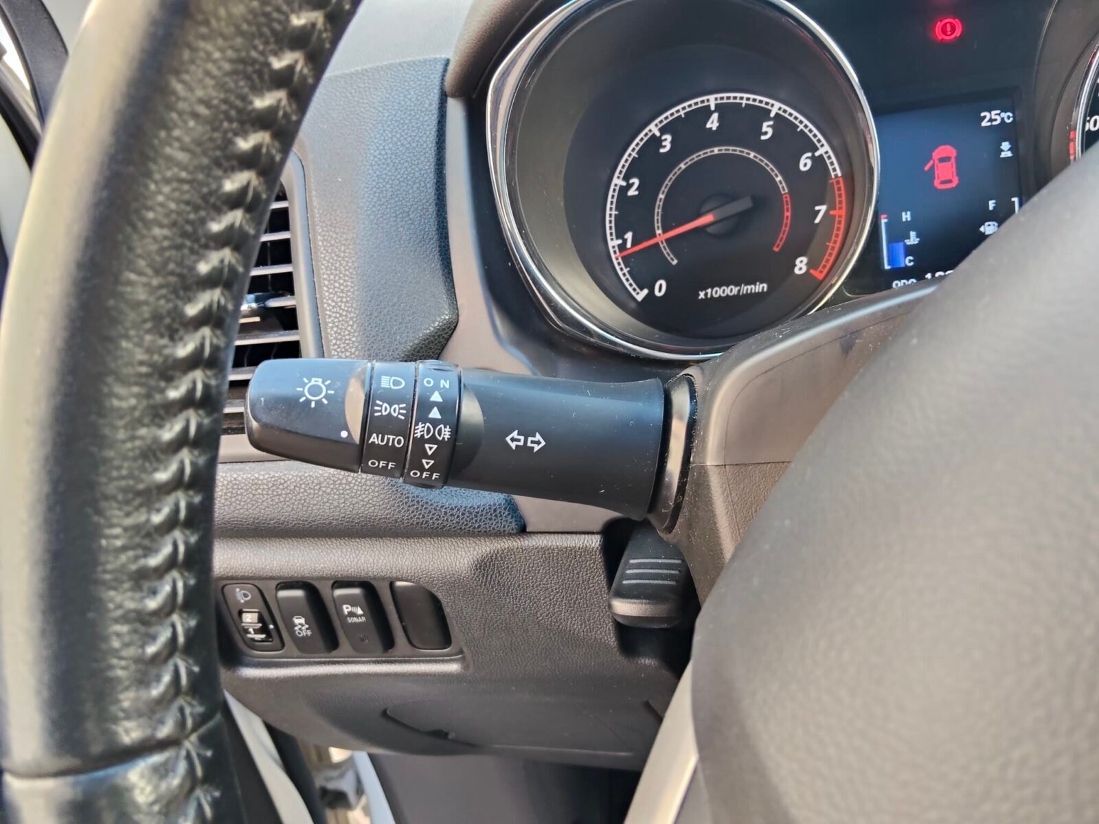MITSUBISHI ASX 160 MPI Challenge