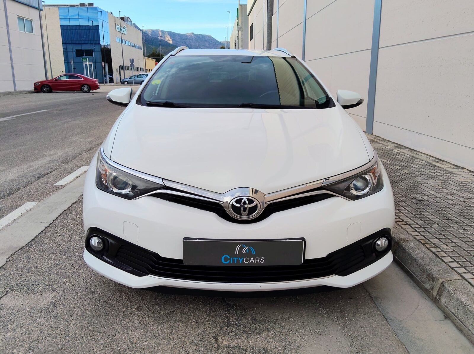 TOYOTA AURIS 1.6d - SPORT TOURER