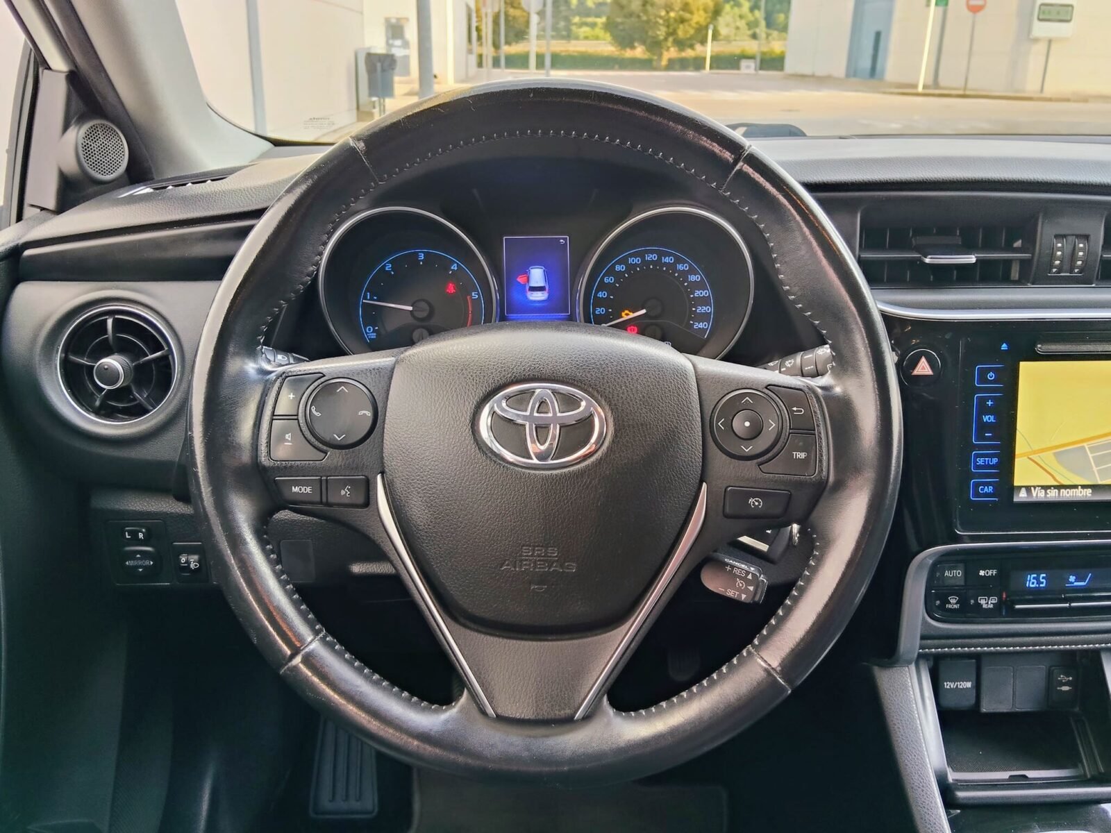 TOYOTA AURIS 1.6d - SPORT TOURER
